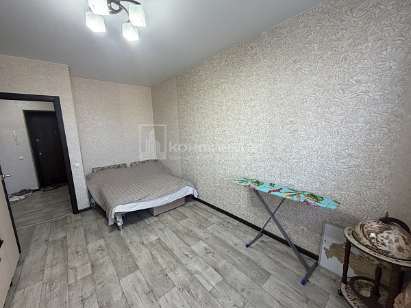 1-к квартира, 42 кв.м.
