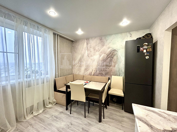 2-к квартира, 60 кв.м.