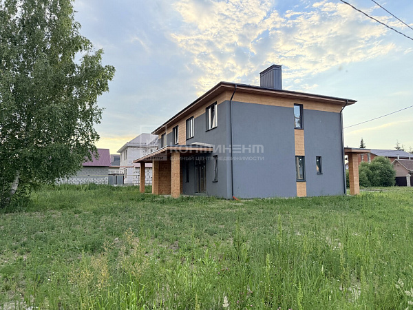 Юрьевец мкр, Родниковая ул: таунхаус