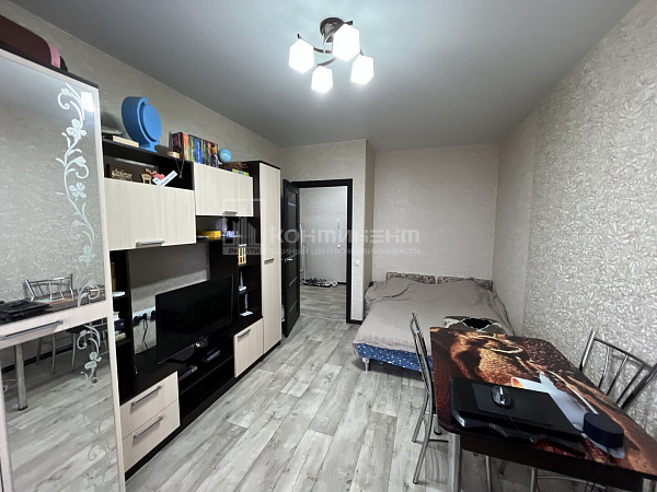 1-к квартира, 42 кв.м.