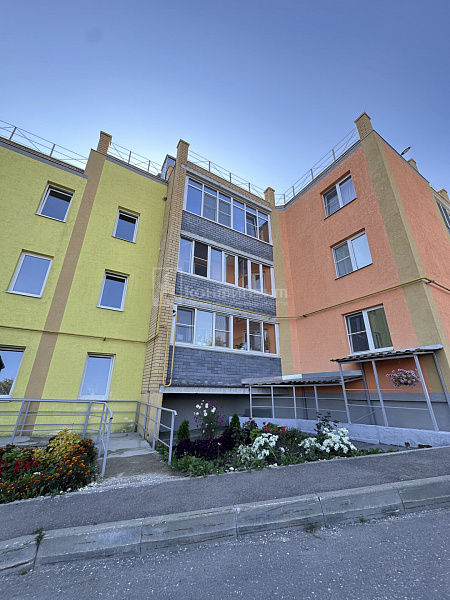 1-к квартира, 42 кв.м.