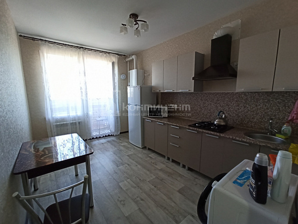 1-к квартира, 42 кв.м.
