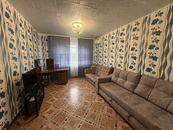 1-к квартира, 42.4 кв.м.
